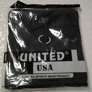 t-shirts-black-v-neck-xl-12-ct.jpg